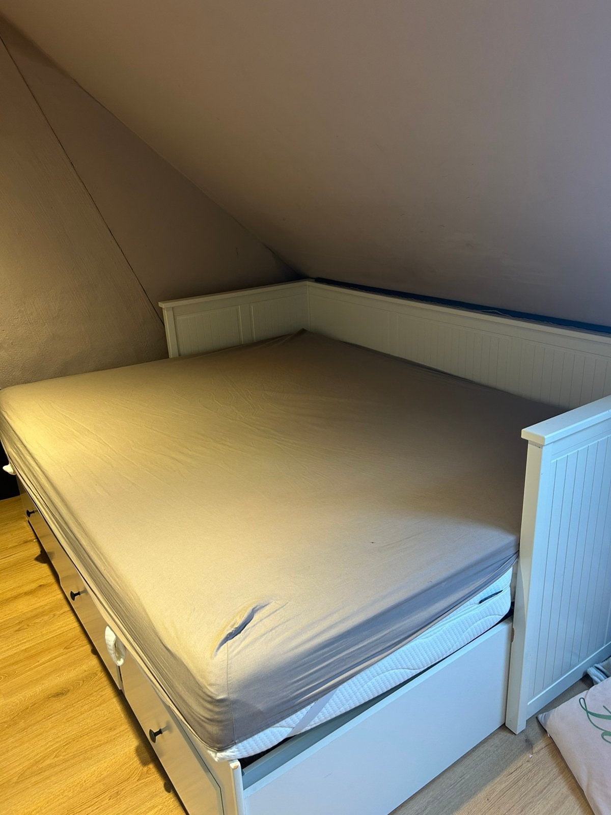 Uitschuifbaar bed, Immo