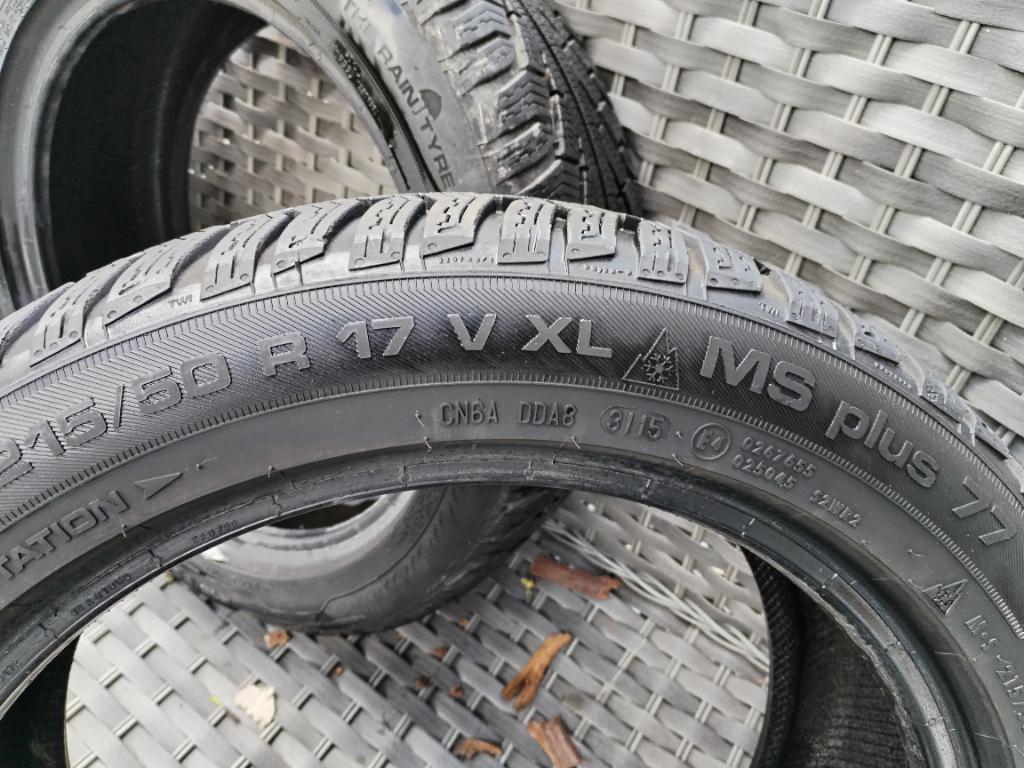 Pneu uniroyal 215 50r 17, 215 mm, Véhicule de tourisme, Pneus été, Enlèvement