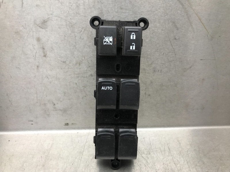 RAAMSCHAKELAAR Suzuki Swift (ZA / ZC / ZD) (01-2010/04-2017), Gebruikt, Suzuki