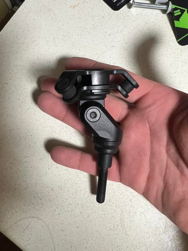Quad lock mount + demper en case nieuw!, Motoren, Ophalen