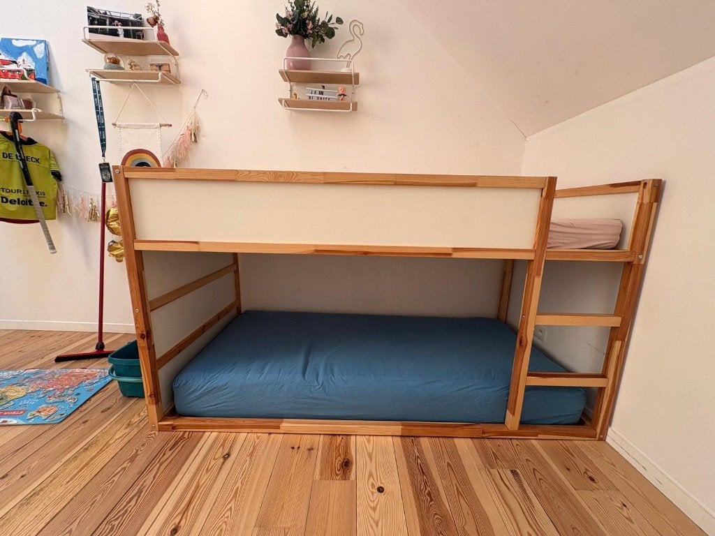 Stapelbed + 2 Matrassen, Ophalen, 85 tot 100 cm, Gebruikt, Hoogslaper of Stapelbed