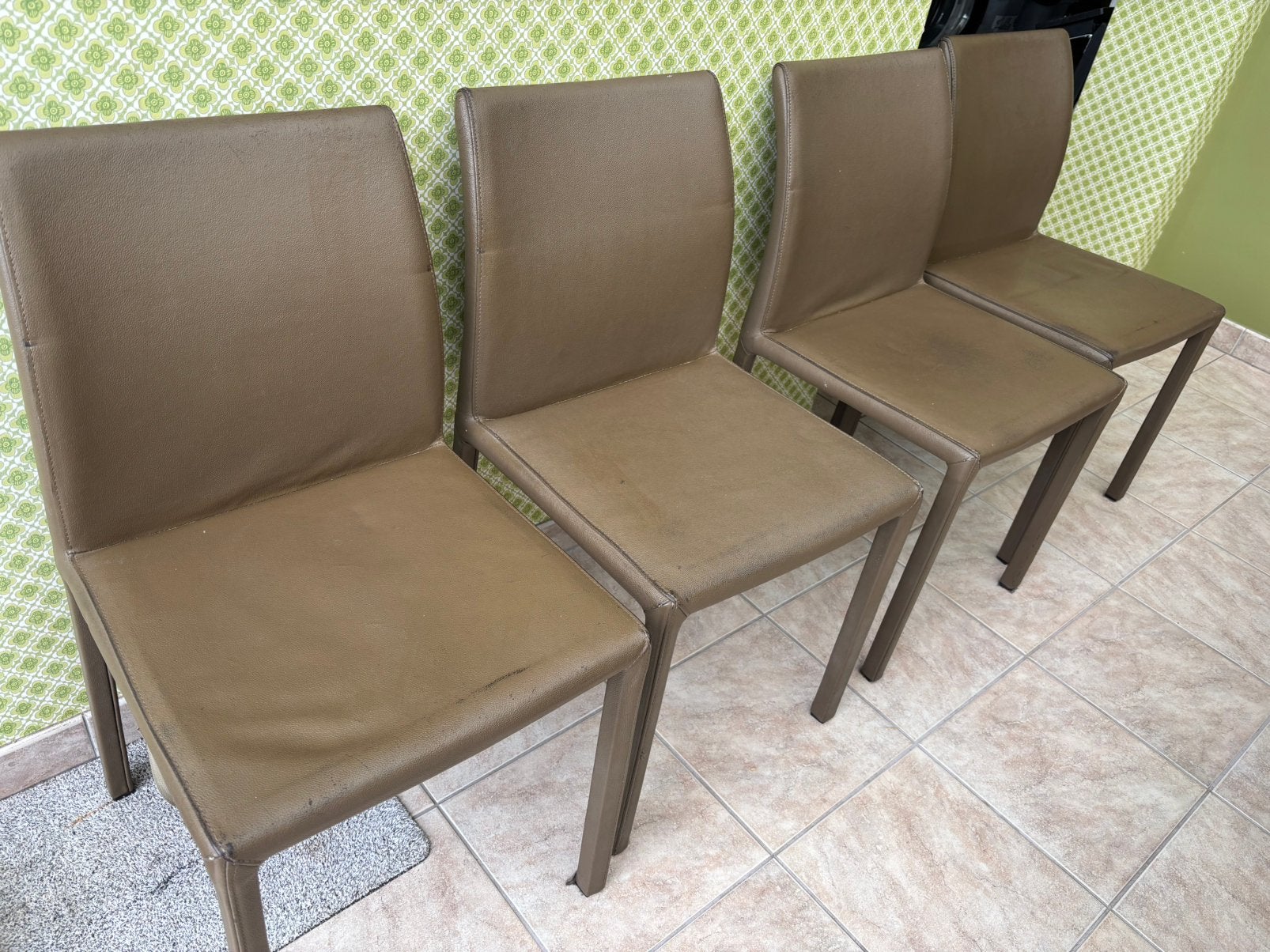 8 chaises de salle à manger, Maison & Meubles, Chaises, Autres matériaux, Brun, Enlèvement, Cinq, Six Chaises ou plus