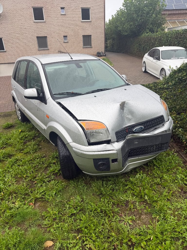Export Ford fusion 1.4 16v benzine, Autos, Achat, Euro 4, Essence, Fusion