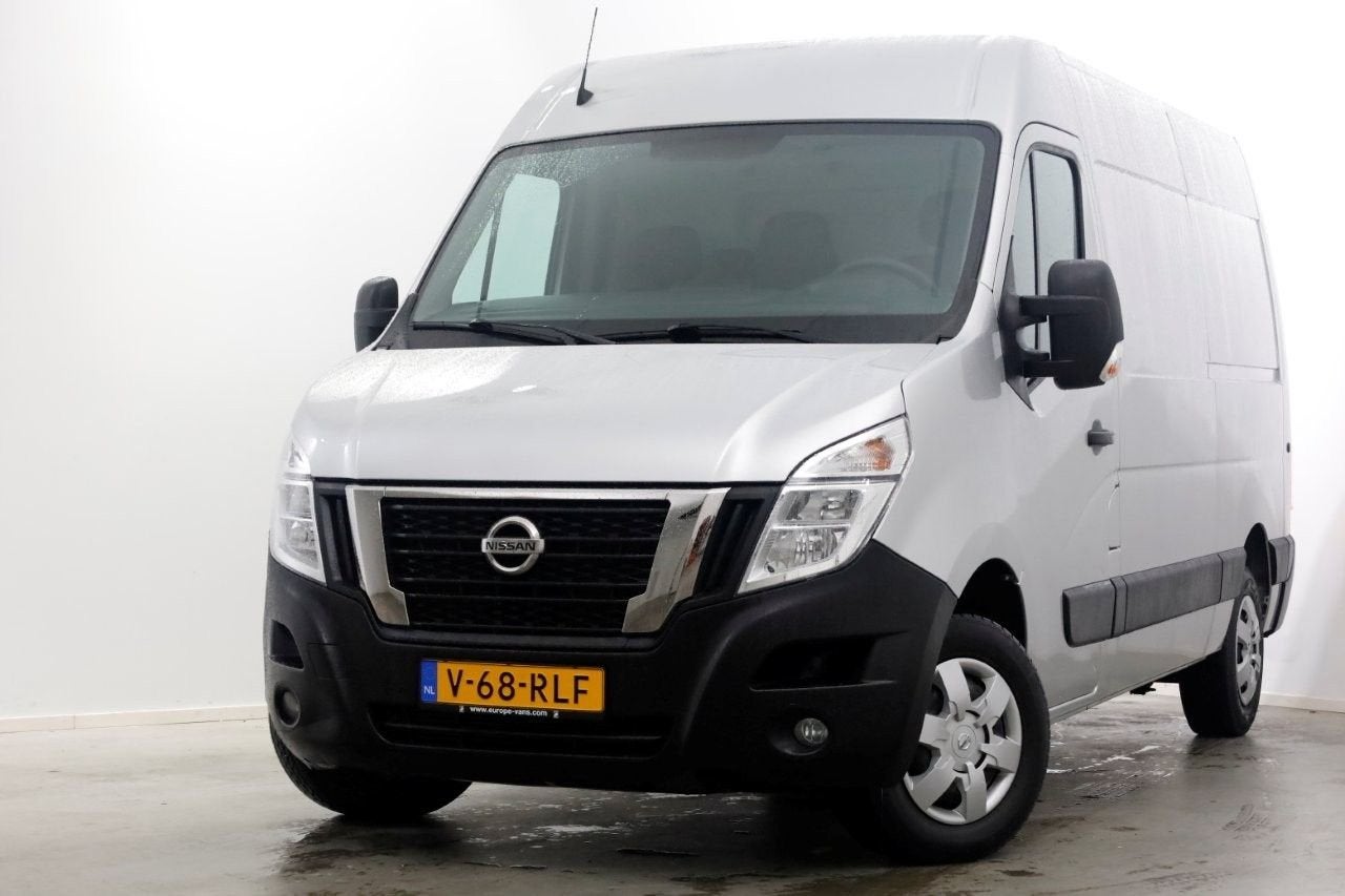Nissan Interstar 2.3 dCi 135pk L2H2 N-Connecta Airco/Navi/Ca, Argent ou Gris, Achat, Entreprise, Diesel