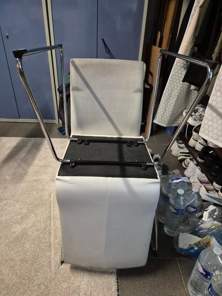 Lot de 4 chaises, Maison & Meubles, Enlèvement, Une