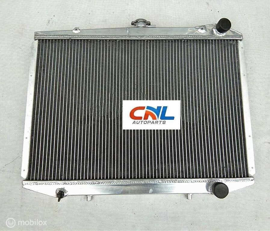 Radiateur Nissan Pathfinder Pickup D21 2.4 3.0 85-98 manual, Neuf, Enlèvement ou Envoi