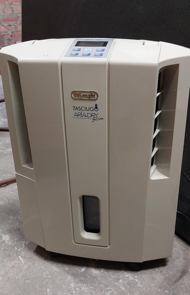 Delonghi luchtontvochtiger, Elektronische apparatuur, Luchtbehandelingsapparatuur, Ophalen, Gebruikt, Luchtontvochter