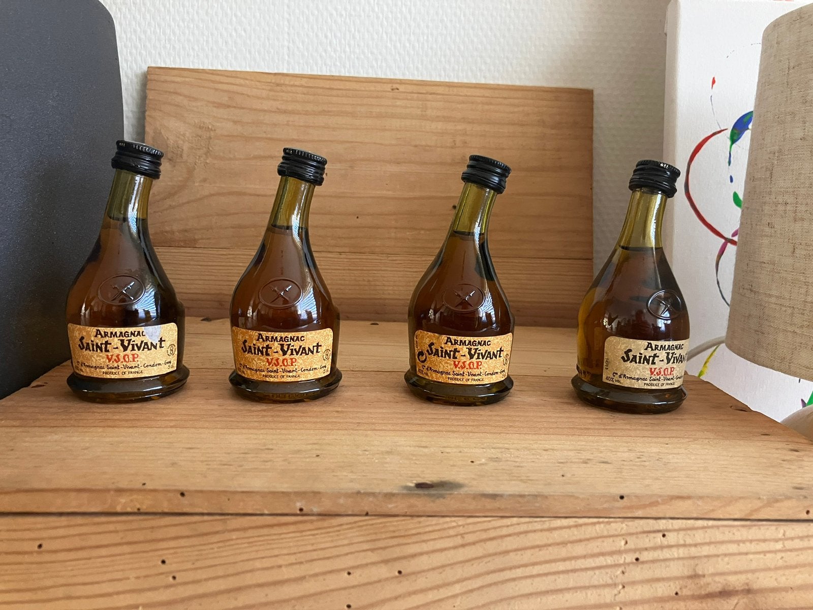 Bouteilles miniatures de cognac/armagnac, Enlèvement