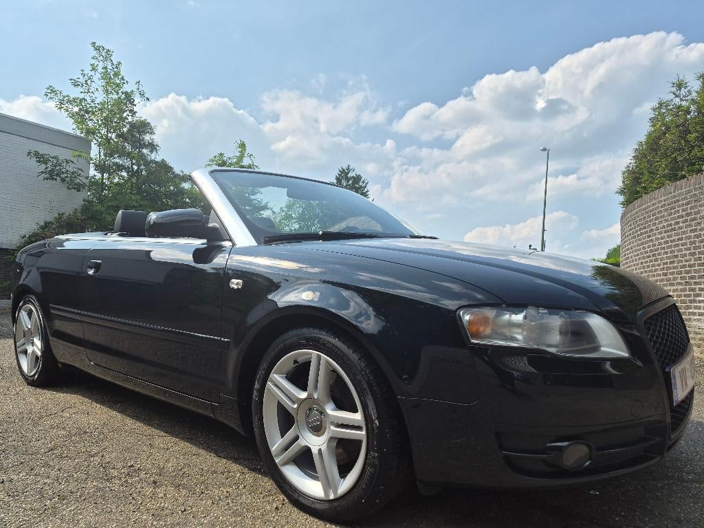 AUDI A4 CABRIO - 1,8 T - TRÈS BEL ÉTAT PARFAIT, Autos, Cuir, Achat, 204 g/km, Entreprise