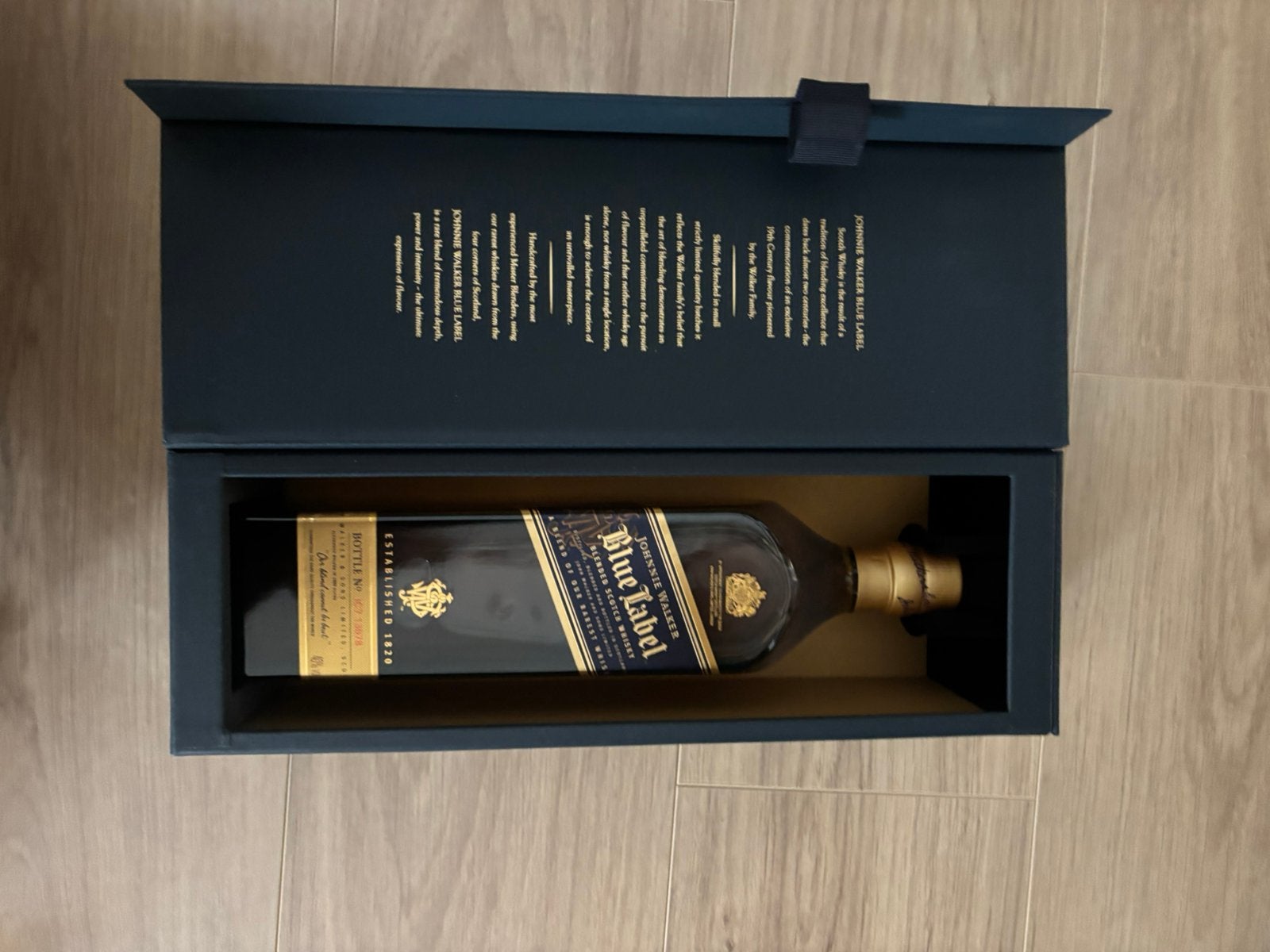 Whiskey collectie, Verzamelen, Ophalen, Zo goed als nieuw