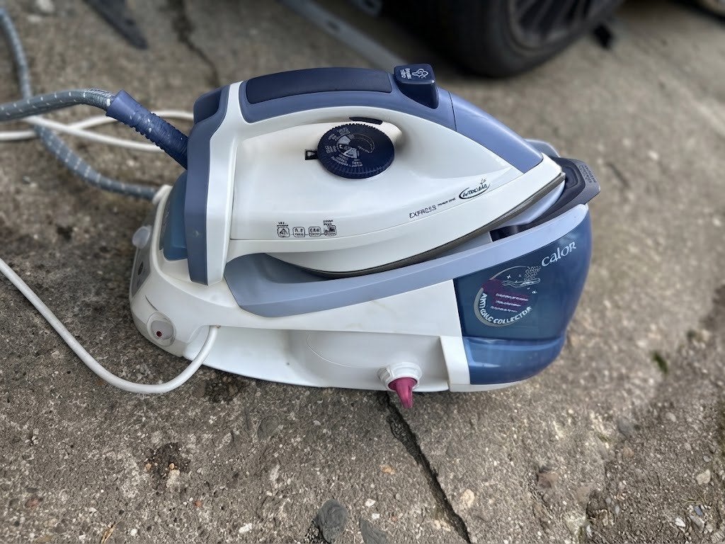Fer à repasser, Enlèvement, Comme neuf, Fer à repasser avec cordon