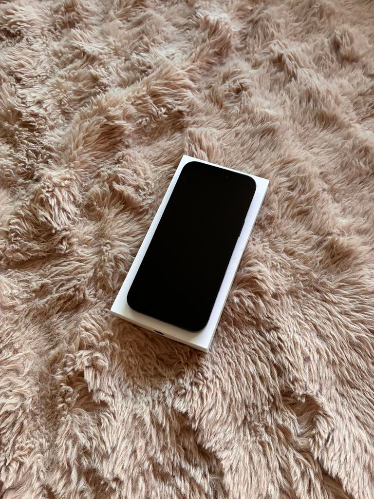 iPhone 16 Pro Max 256 Go Noir - État comme neuf, Télécoms, Téléphonie mobile | Accessoires & Pièces, Comme neuf, Apple iPhone