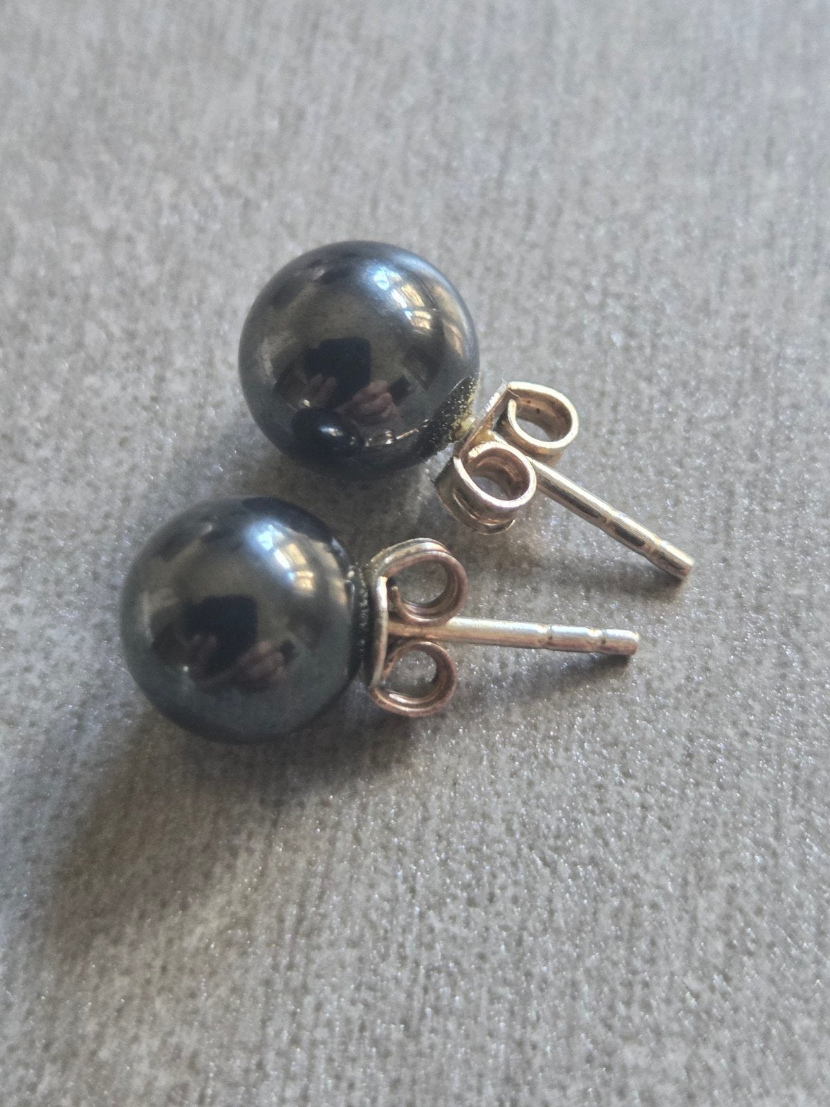 Oorknopjes 10 euro hematiet, Handtassen en Accessoires, Ophalen