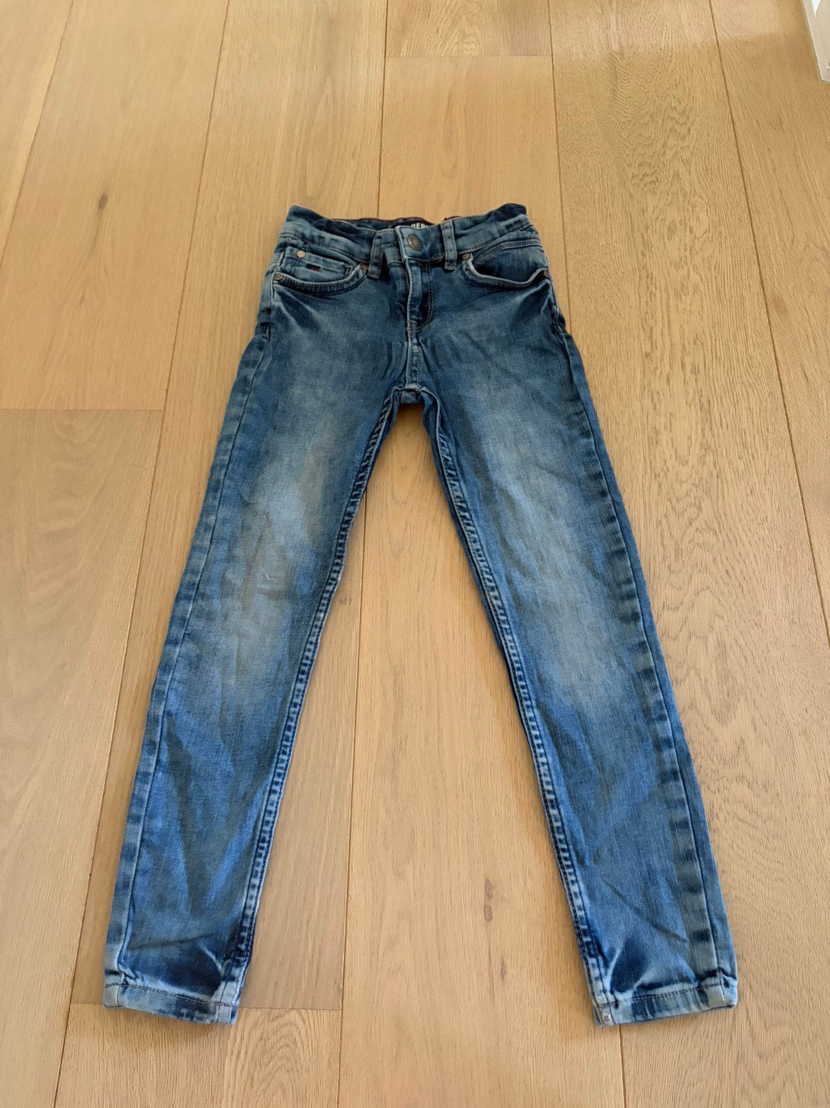 Jeans Blue Rebel maat 122, Kinderen en Baby's, Kinderkleding | Maat 122, Ophalen of Verzenden, Zo goed als nieuw, Jongen, Broek
