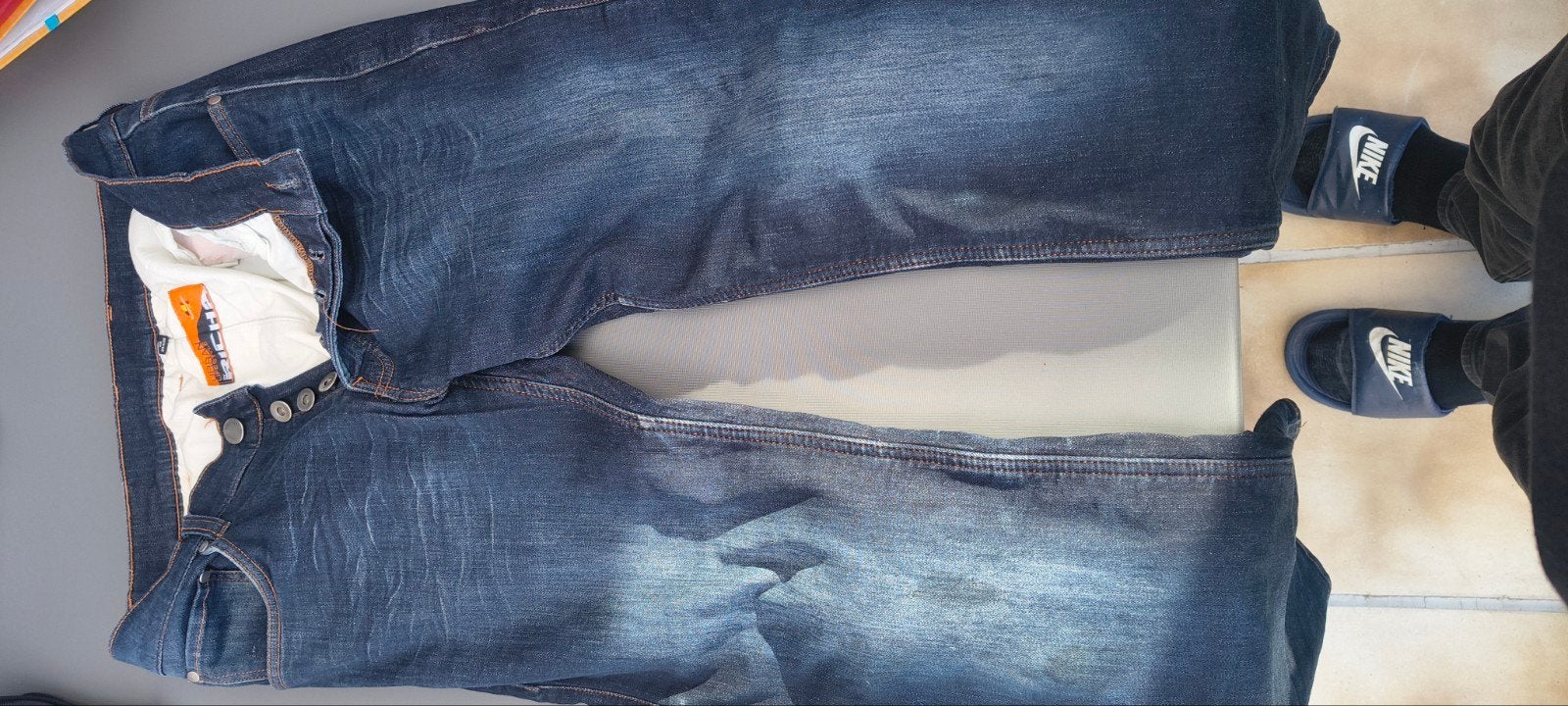 richa moto broek in jeans met protectie, Motos, Seconde main, Pantalon | textile, Hommes, Enlèvement