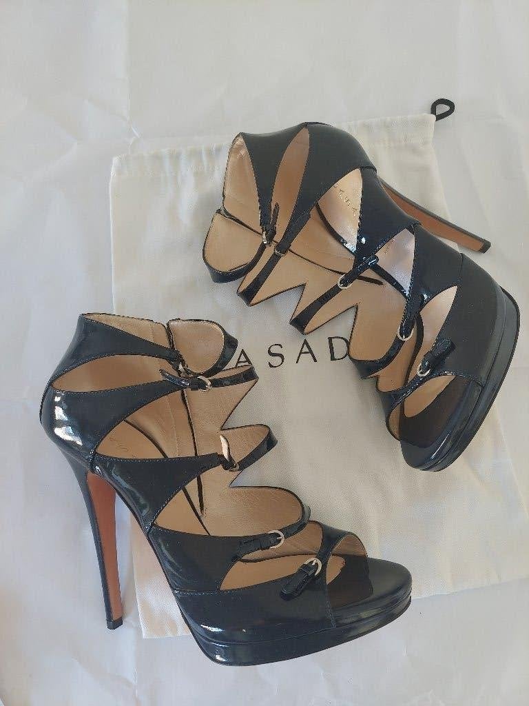 818C* Casadei - sexy schoenen blauw lakleder (40), Nieuw, Schoenen met hoge hakken, Casadei, Verzenden
