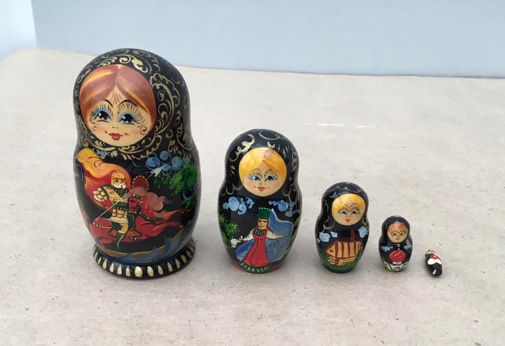 Lot de 5 poupées Matriochka, Enlèvement ou Envoi, Comme neuf