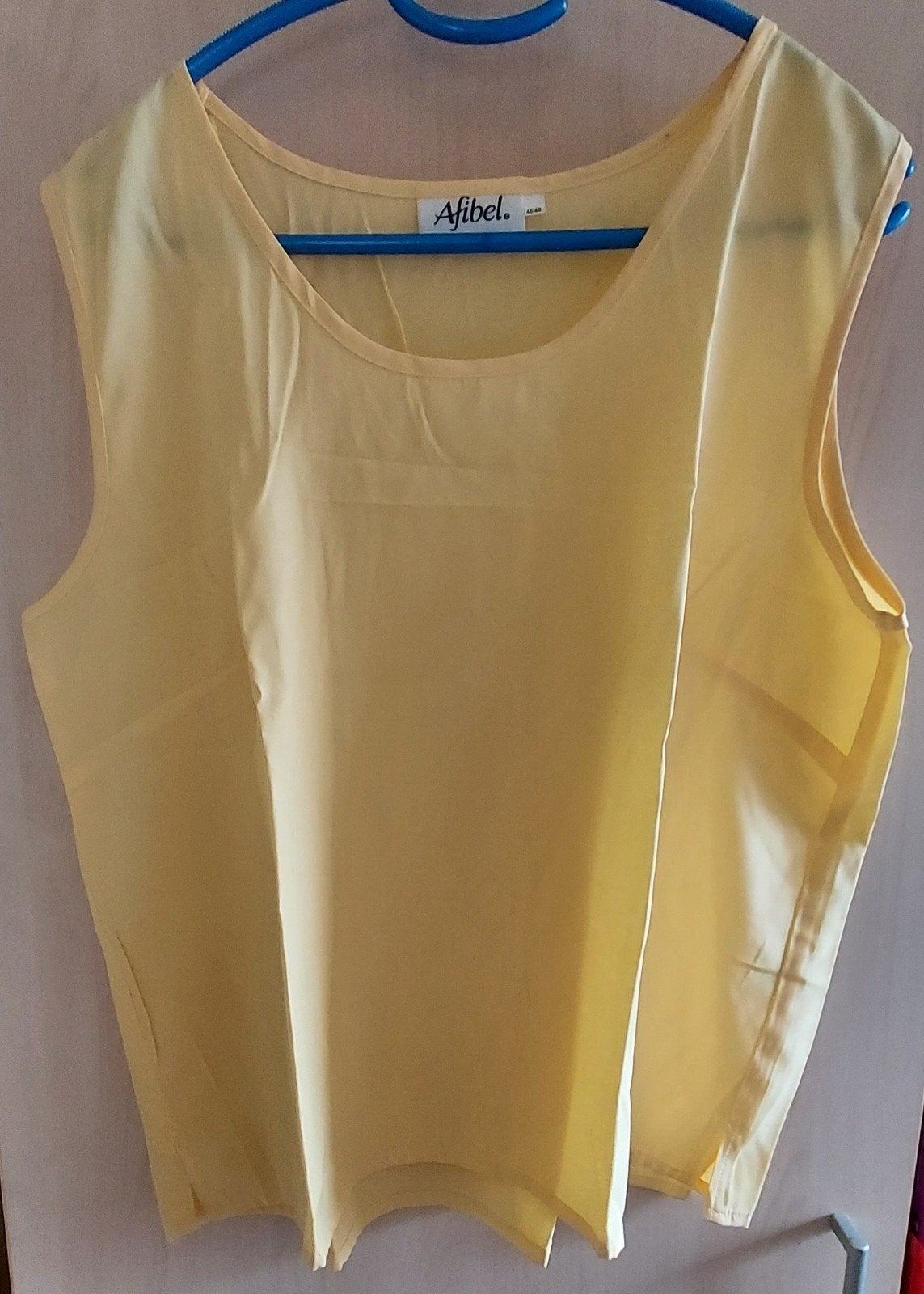 top jaune neuf 46, Vêtements | Femmes, Enlèvement ou Envoi, Jaune