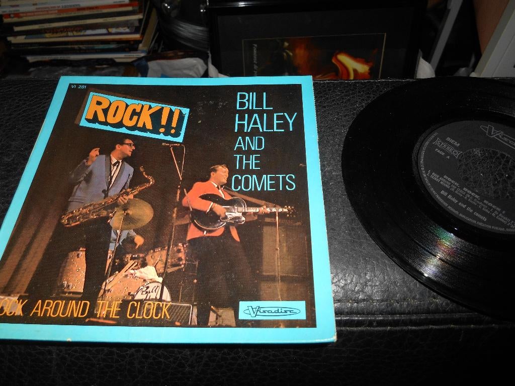 45T 4 pistes Bill Haley and the Comets"rock around the clock, Ophalen of Verzenden
