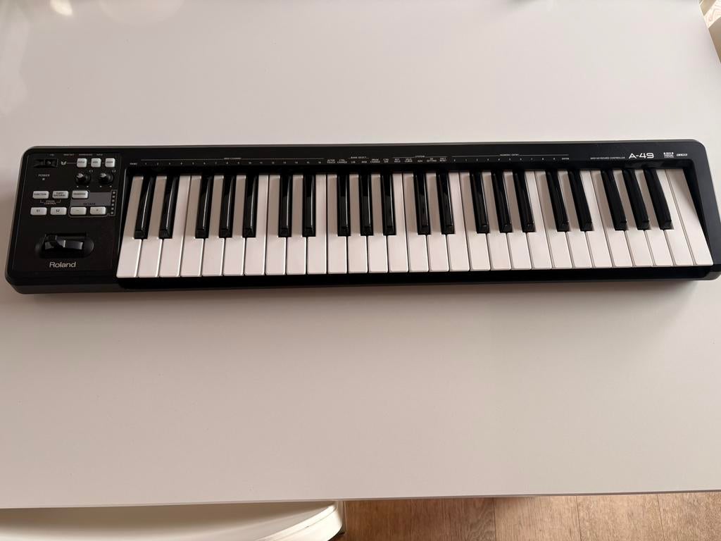 Roland A-49, Muziek en Instrumenten, Ophalen of Verzenden, Zo goed als nieuw
