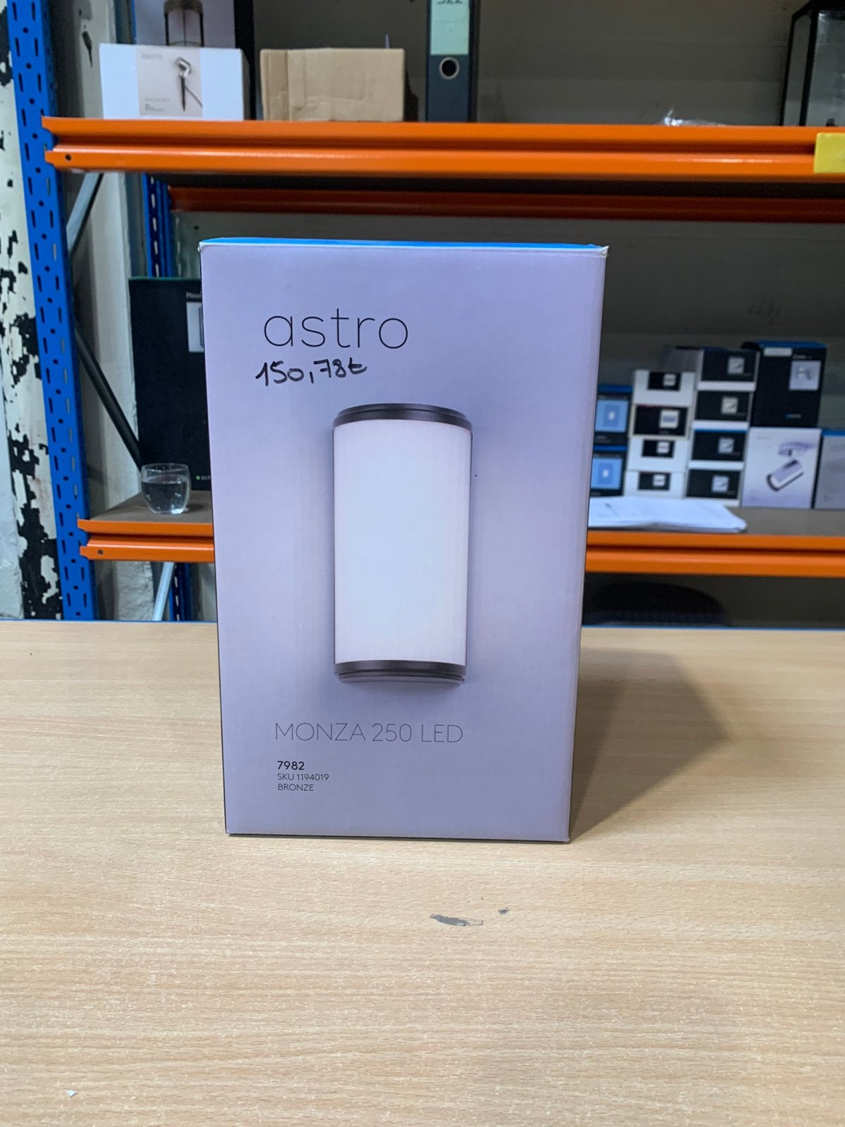 Lampe Astro lighting Monza 250 LED (7982), Enlèvement ou Envoi, Neuf