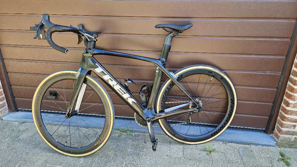 Trek Madone SL6, Vélos & Vélomoteurs, Vélos | Vélos de course, Utilisé, Hommes, Autres marques, Plus de 20 vitesses, 28 pouces