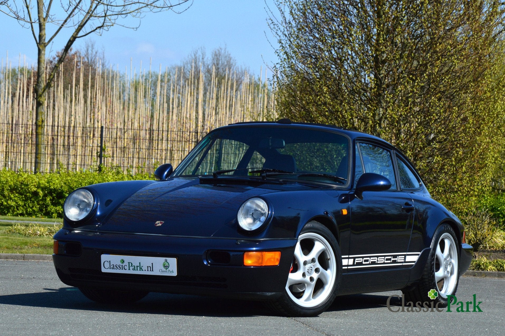 Porsche 911 / 964 Carrera 2 Coupé (bj 1991, automaat), Automaat, Achterwielaandrijving, Zwart, Blauw