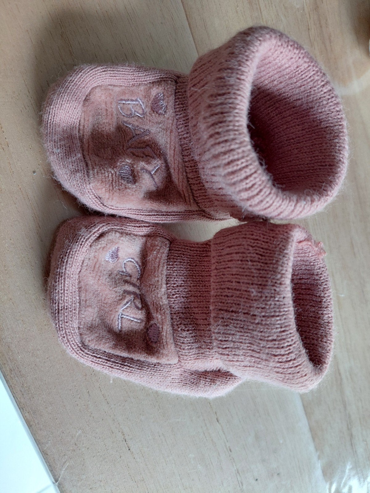 VIB babysokjes meisje, Enfants & Bébés, Vêtements de bébé | Chaussures & Chaussettes, Enlèvement, Neuf, Fille, Pantoufles