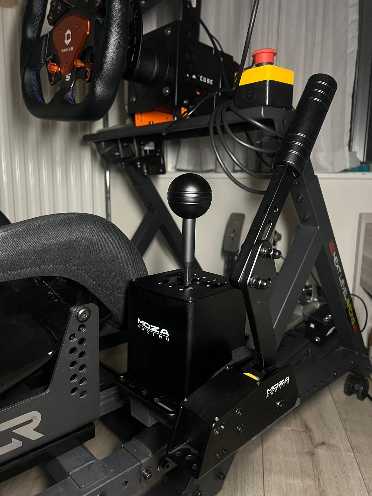 Moza shifter + gearbox, Informatique & Logiciels, Joysticks, Comme neuf, Enlèvement