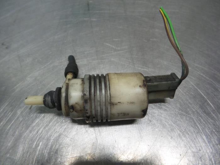 Pompe lave-glace avant d'un Volkswagen Transporter (Transpor, Volkswagen, -, 3 mois de garantie, Utilisé