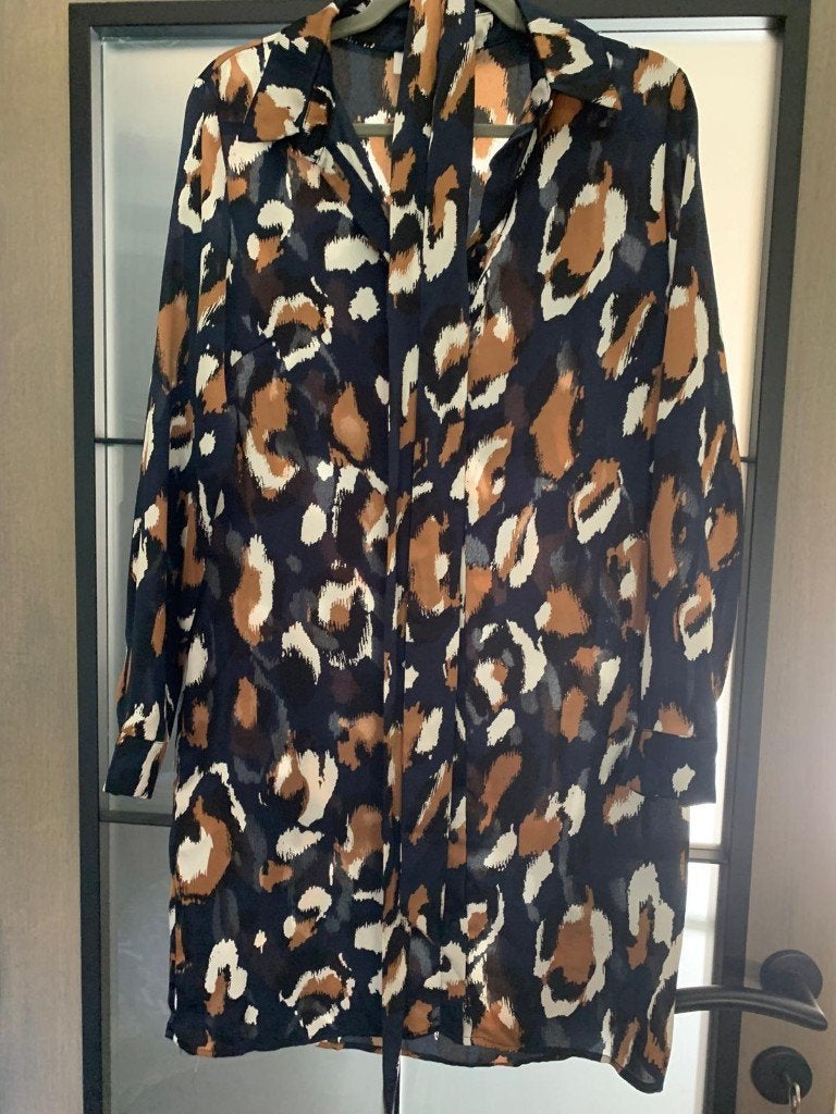 Nouvelle robe taille M/L VILA, Vêtements | Femmes, Neuf, Taille 38/40 (M), Enlèvement ou Envoi, Autres couleurs