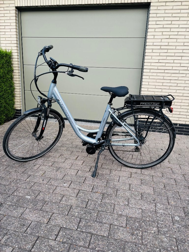 elektrische fiets en nieuw staat, Zo goed als nieuw, 47 tot 51 cm, 50 km per accu of meer, Ophalen