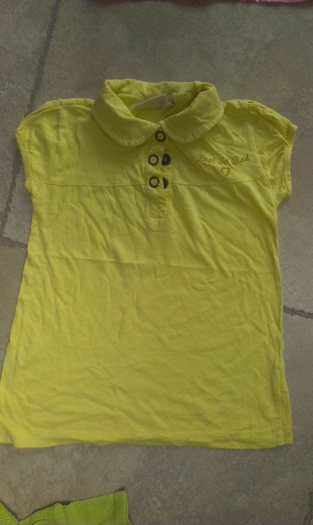 1 euro koopjes ! Mooie gele t-shirt mt 140, Kinderen en Baby's, Kinderkleding | Maat 140, Gebruikt, Meisje, JBC, Ophalen of Verzenden