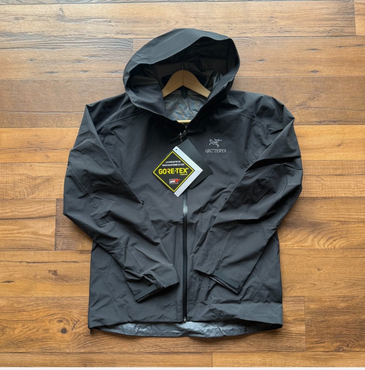 Veste Arc’teryx neuve (1.1) taille M et S dispo, Vêtements | Hommes, Vestes | Hiver, Enlèvement ou Envoi, Comme neuf