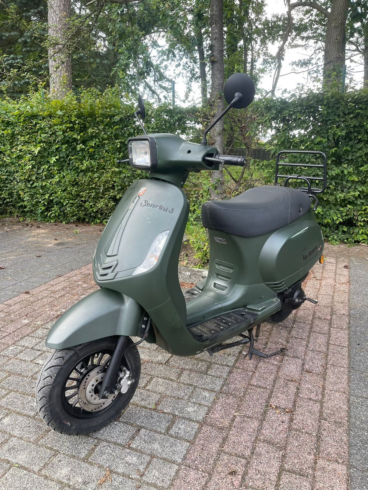 LA SOURIS 2020 A KLASSE, Ophalen