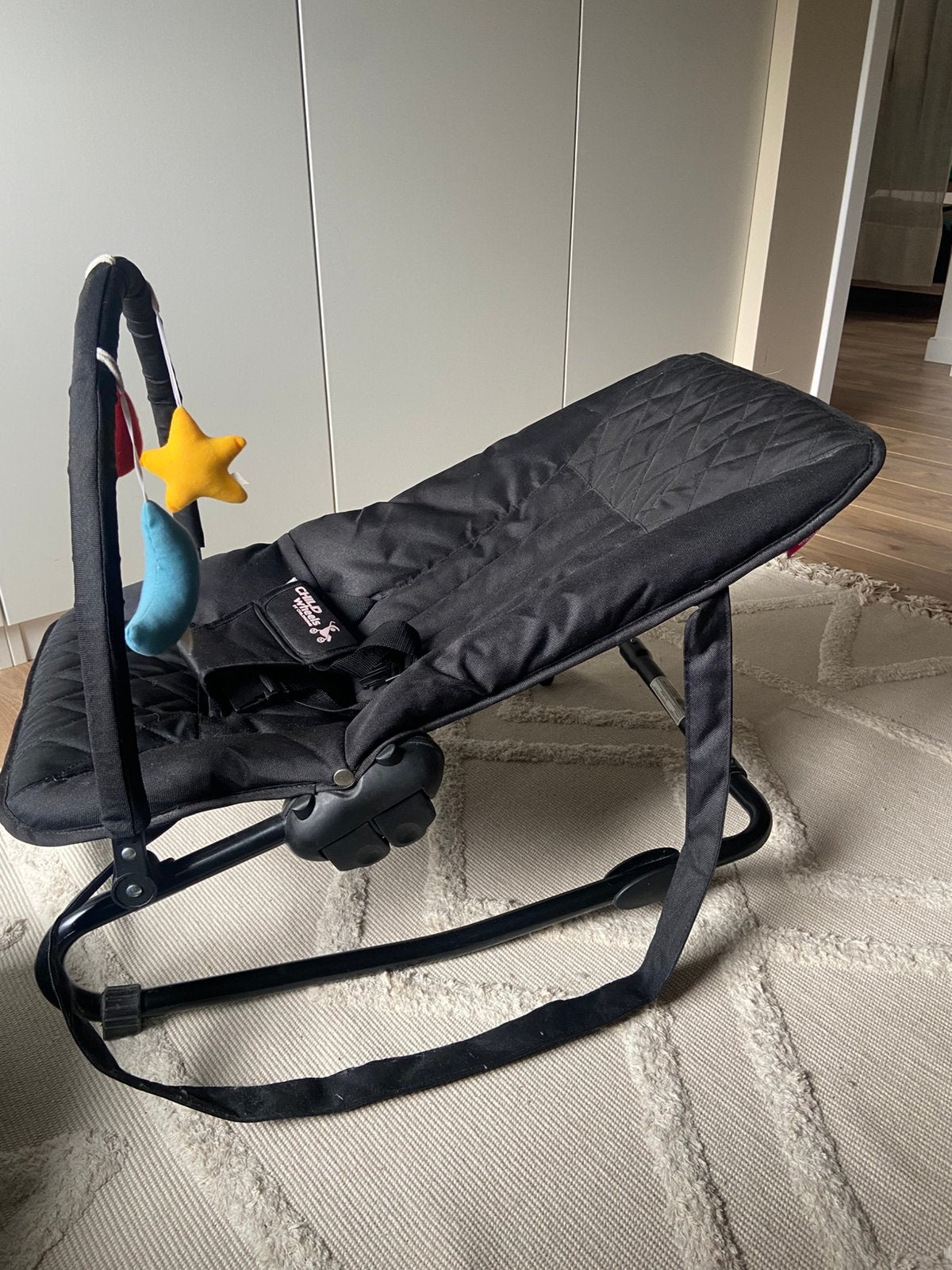 Wipstoel zwart Childhome met speelboog, Kinderen en Baby's, Wipstoeltjes, Verstelbaar, Wipstoel, Zo goed als nieuw, Ophalen