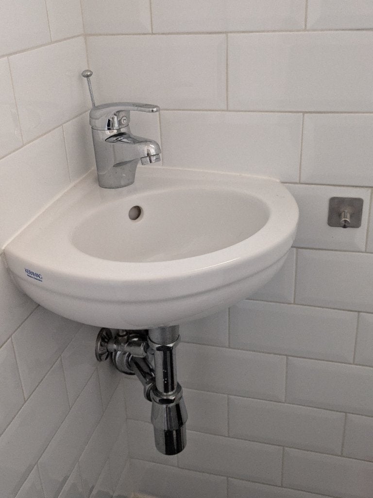 lavabo d'angle avec robinet de toilette - lave-mains, Enlèvement, Utilisé, Chrome, Robinet