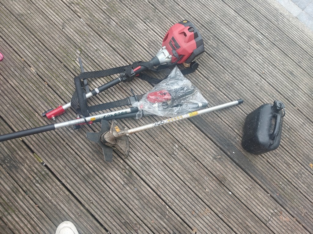 Kettingzaag + bosmaaier op verlengde steel., Tuin en Terras, Ophalen, Zo goed als nieuw, Benzine, Powerplus