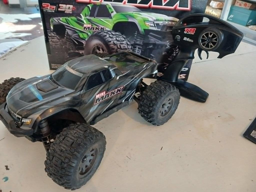 Voiture télécommandée Mini Maxx Traxxas, Autres échelles, Voiture off road, Enlèvement, Utilisé