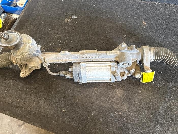 Crémaillère de direction d'un Volkswagen Golf Plus, Autos : Pièces & Accessoires, Volkswagen, -, 3 mois de garantie, Utilisé