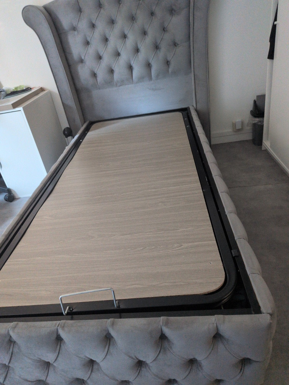 lit a donner, Huis en Inrichting, Ophalen