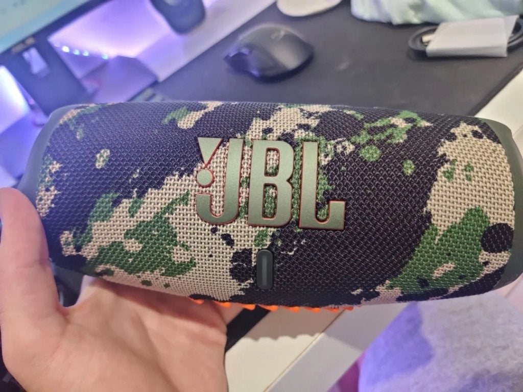JBL Charge 6, TV, Hi-fi & Vidéo, Enlèvement, Comme neuf, Enceinte portable, JBL