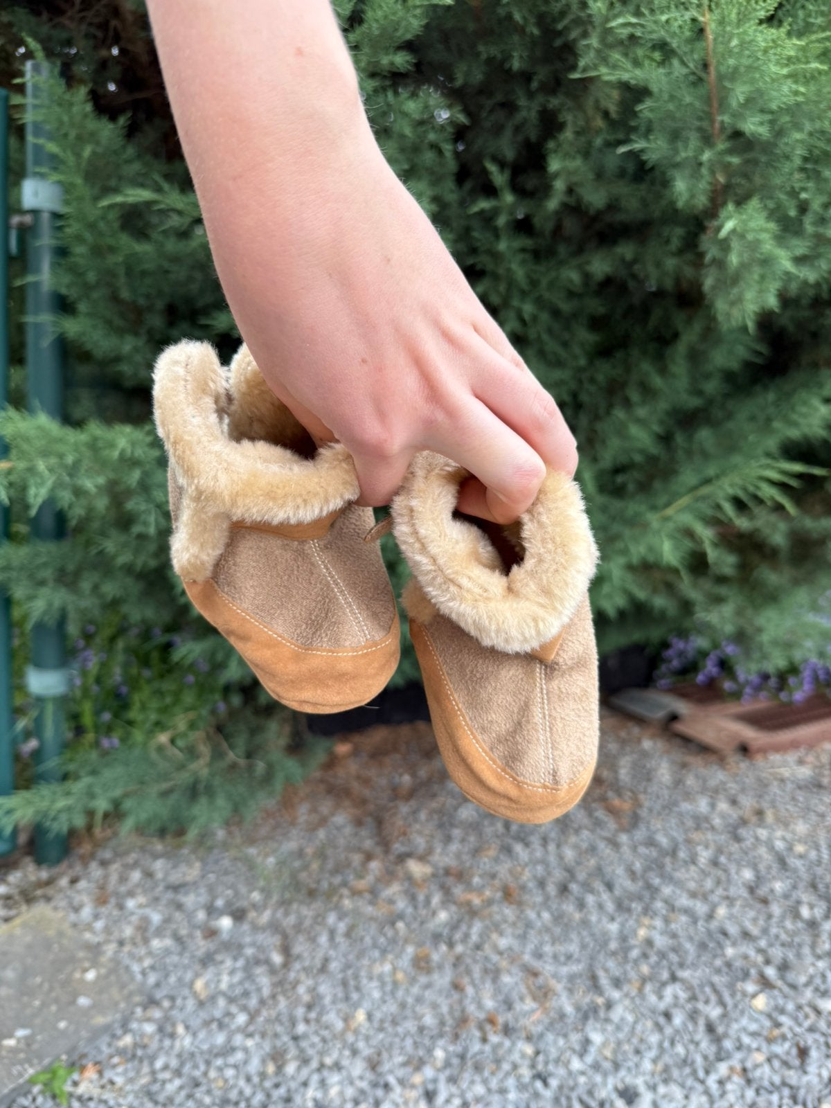 Chaussons bébé chauds doublés beige, Envoi, Utilisé