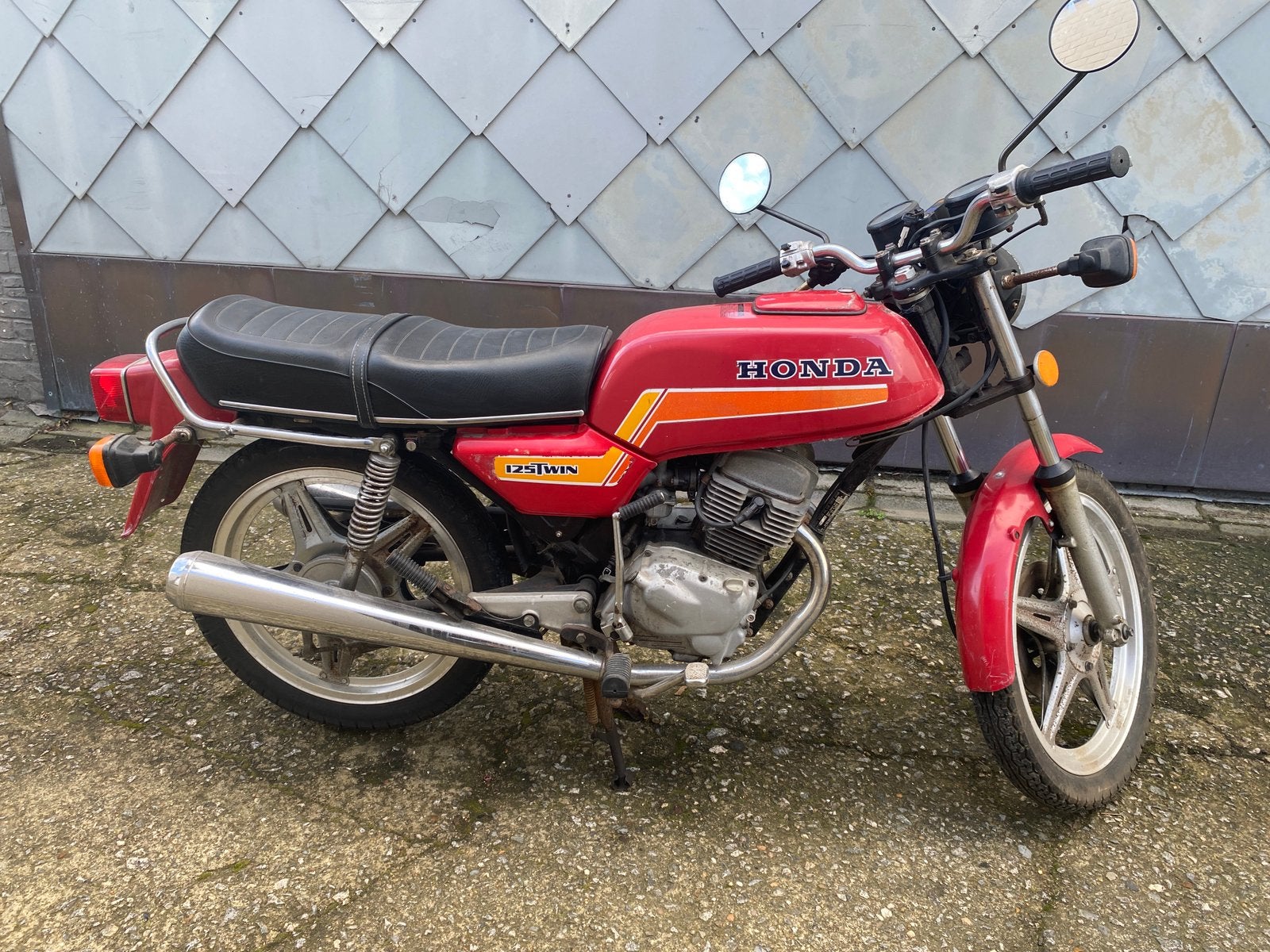 Honda CB125, Motoren, Particulier, 11 kW of minder, 1 cilinder, Minimaal motorrijbewijs A1
