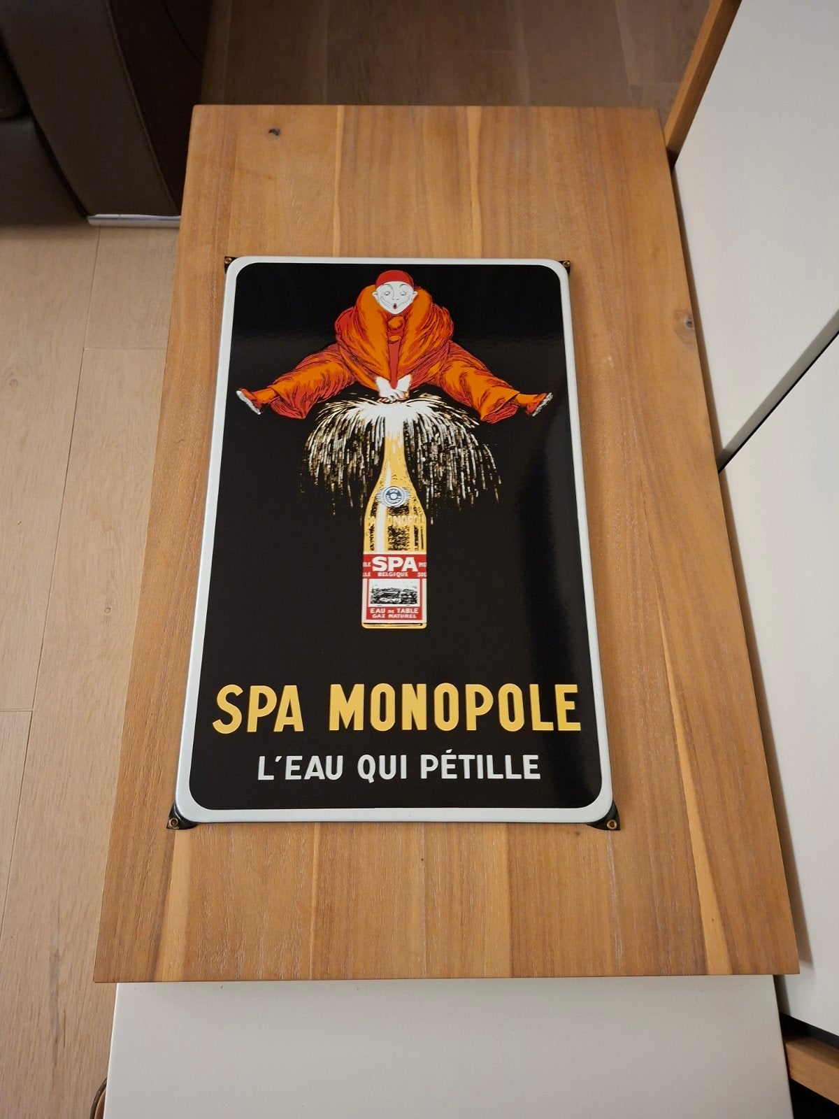 Envoyez un e-mail à SPA MONOPOLE, la célèbre bouteille jaune, Enlèvement ou Envoi, Comme neuf, Panneau publicitaire