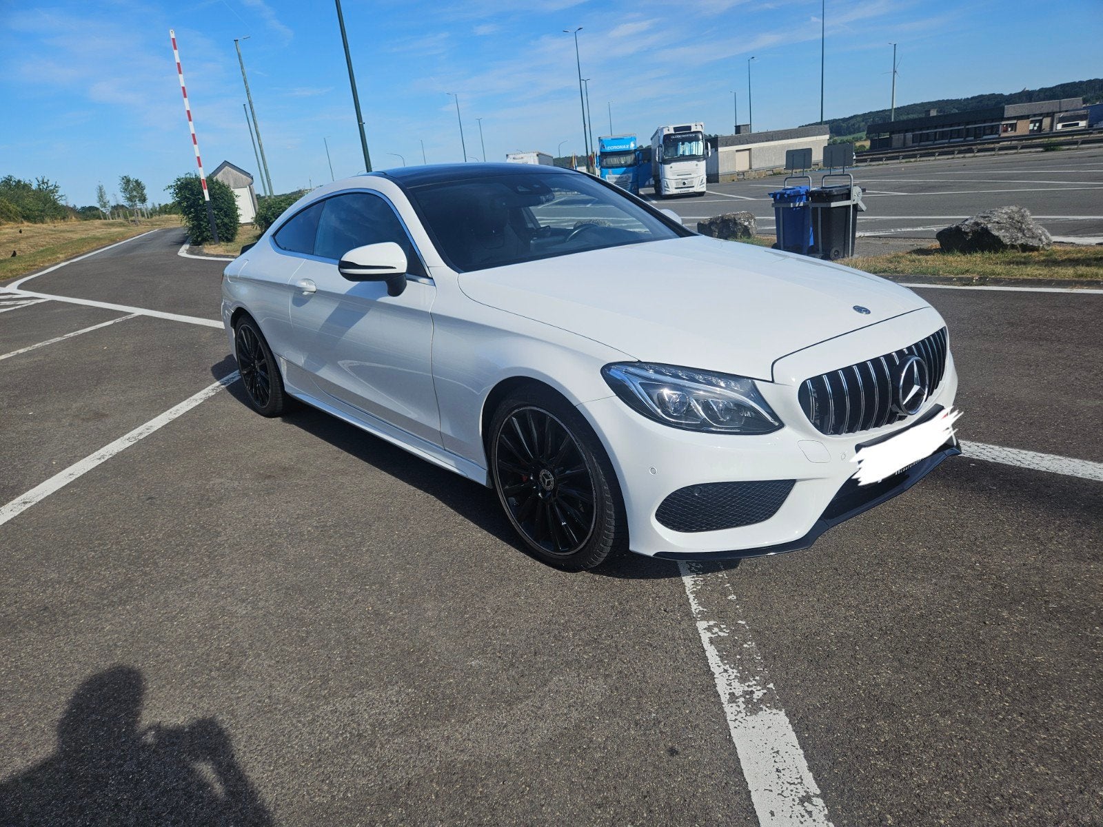 Mercedes c220d c205 amg 135.000 km, Autos, Achat, Euro 6, Toit panoramique, 2 portes