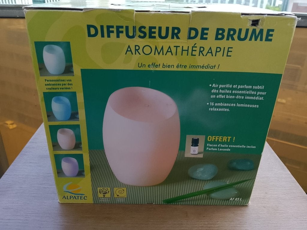 MIST- EN GEURVERSPREIDER + 5 NIEUWE OLIËN, Elektronische apparatuur, Persoonlijke Verzorgingsapparatuur, Ophalen, Gebruikt, Overige typen