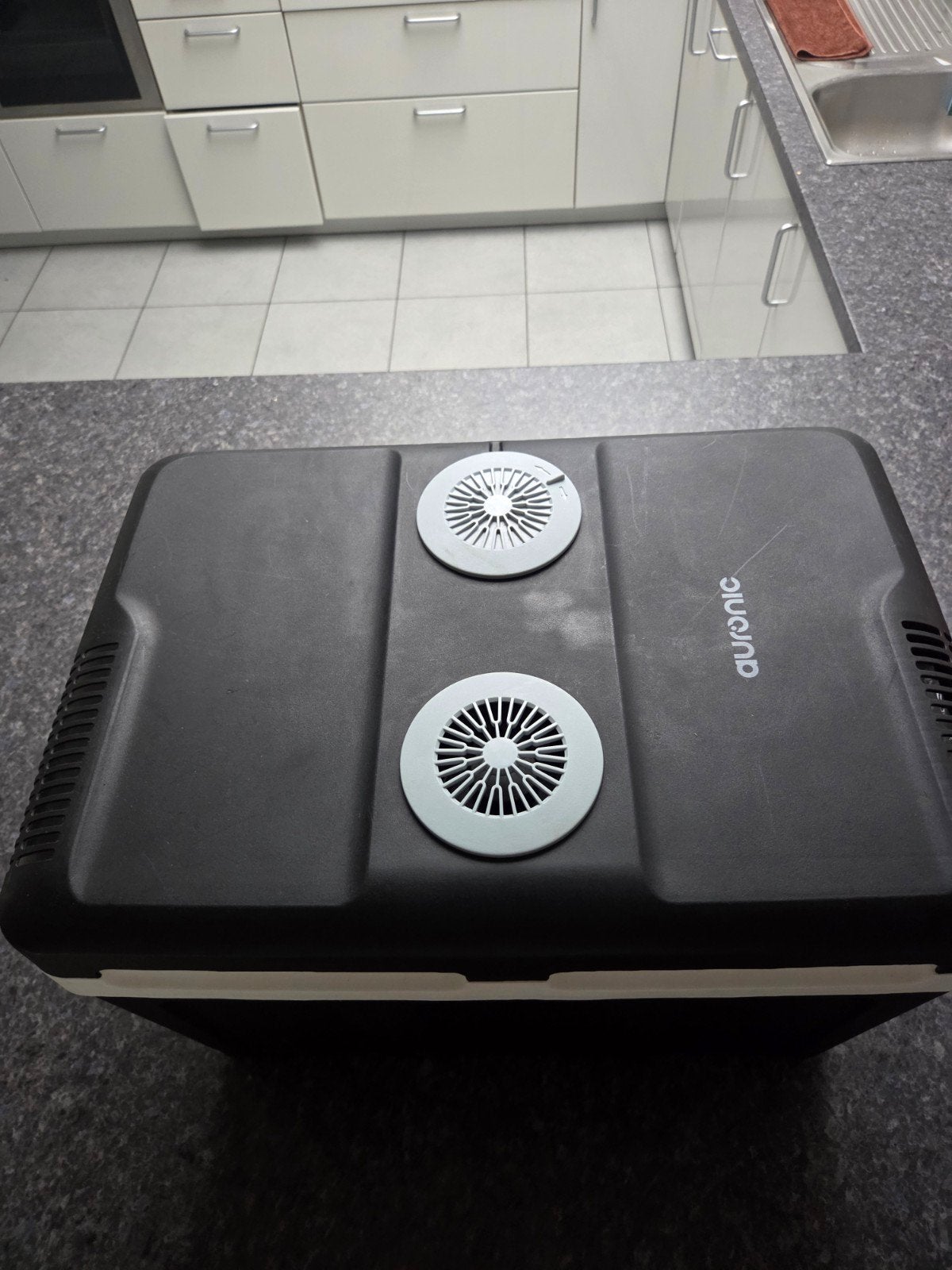 Auronic Elektrische Koelbox op Wieltjes (40 Liter), Caravans en Kamperen, Koelboxen, Ophalen, Koelbox
