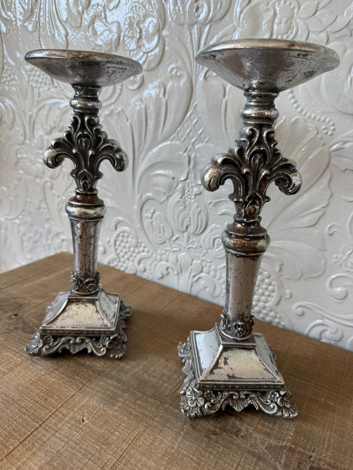 Kandelaar set, Ophalen