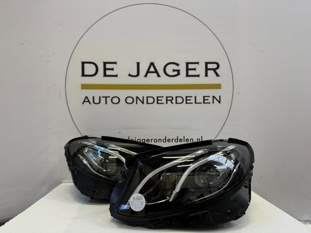 E KLASSE HIGH PERF LED KOPLAMPEN A2139064004KZ A2139068708KZ, Gebruikt, Mercedes-Benz AG, Mercedes-Benz, Mercedesstrasse 120
70372  Stuttgart, DE